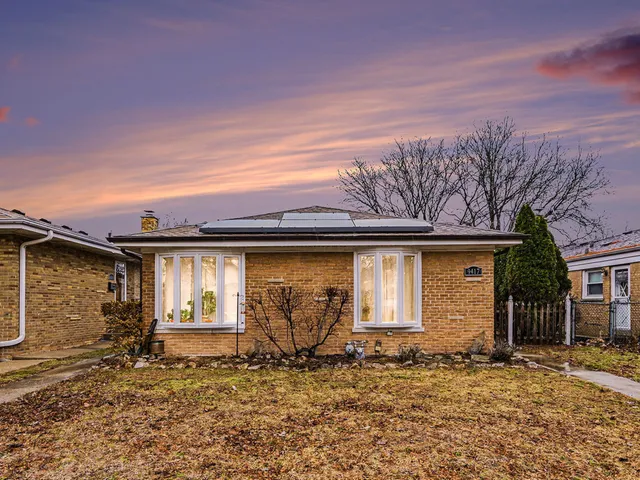 $500,000 | 9417 Lawler Avenue, Skokie, IL 60077