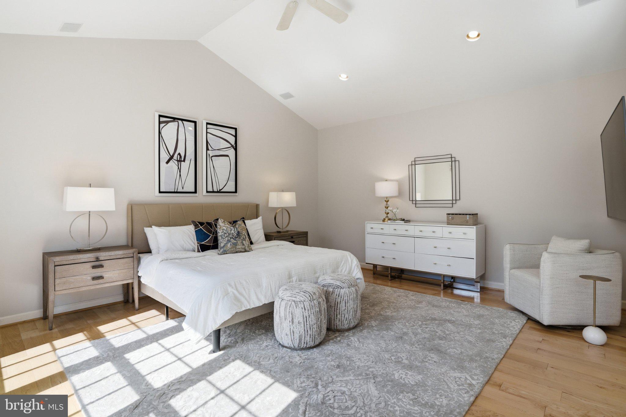 891 Chinquapin Road McLean, VA 22102 - Photo 45 of 78 Serene modern bedroom with natural light.