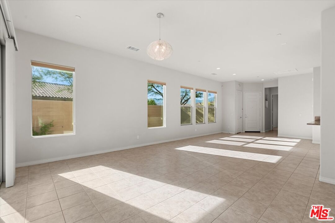69 Syrah Rancho Mirage, CA 92270 - Photo 8 of 31