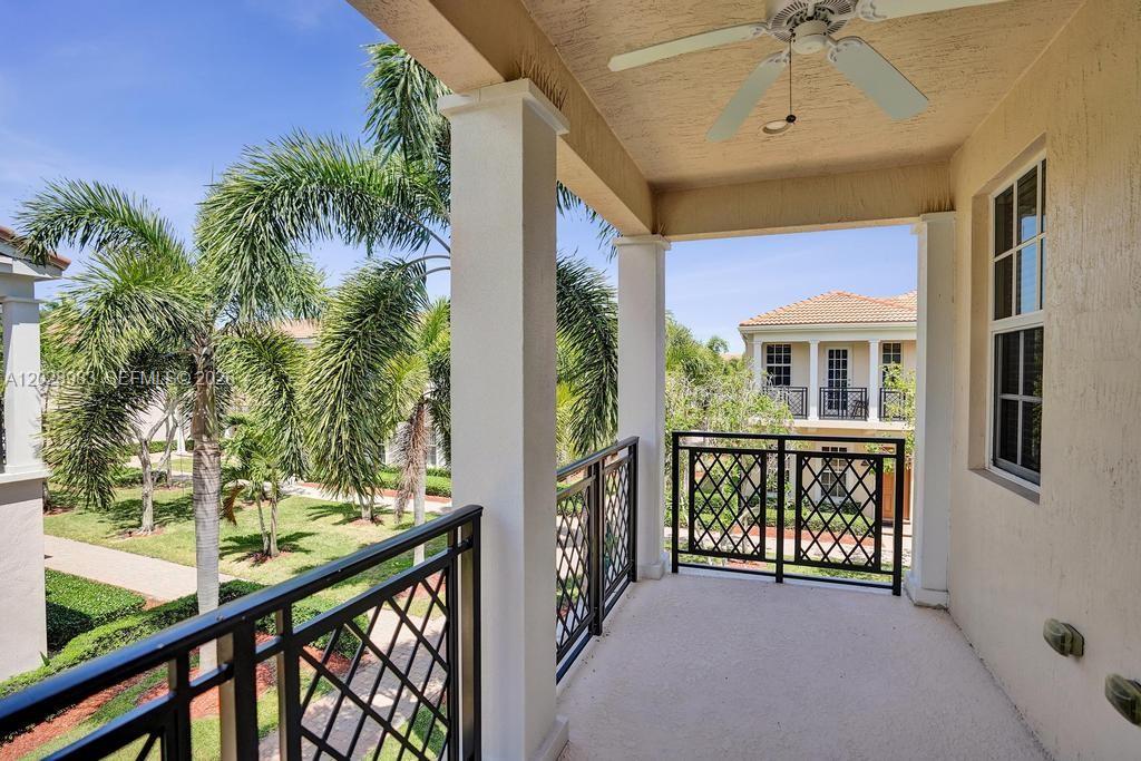 823 Northwest 82nd Lane Boca Raton, FL 33487 - Photo 56 of 105