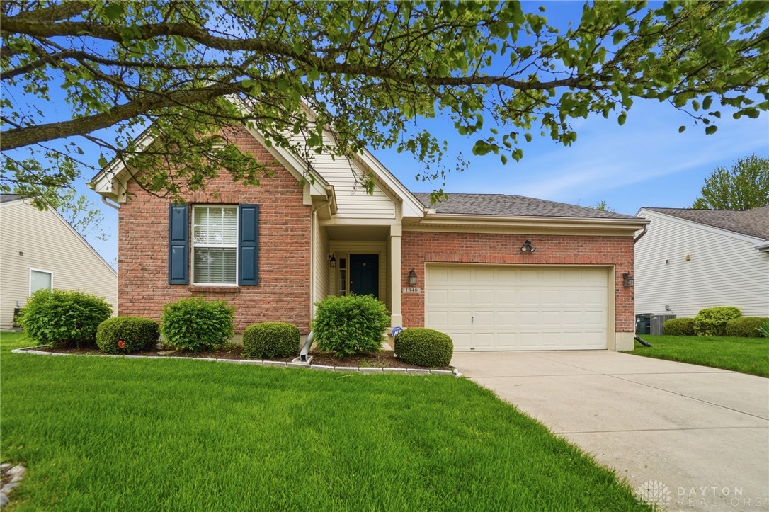 1840 Hunters Ridge Drive Troy, OH 45373 - Photo 2 of 56