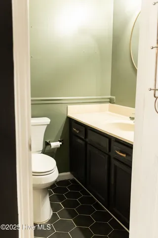 $299,900 | 101 Walnut Drive, Swansboro, NC 28584