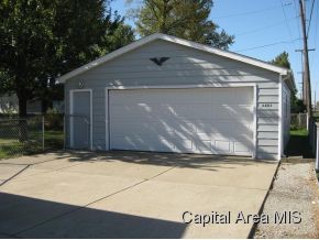 3201 South Palmer Street Springfield, IL 62703 - Photo 2 of 19