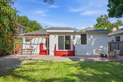 $1,398,000 | 1049 Haven Avenue, Redwood City, CA 94063
