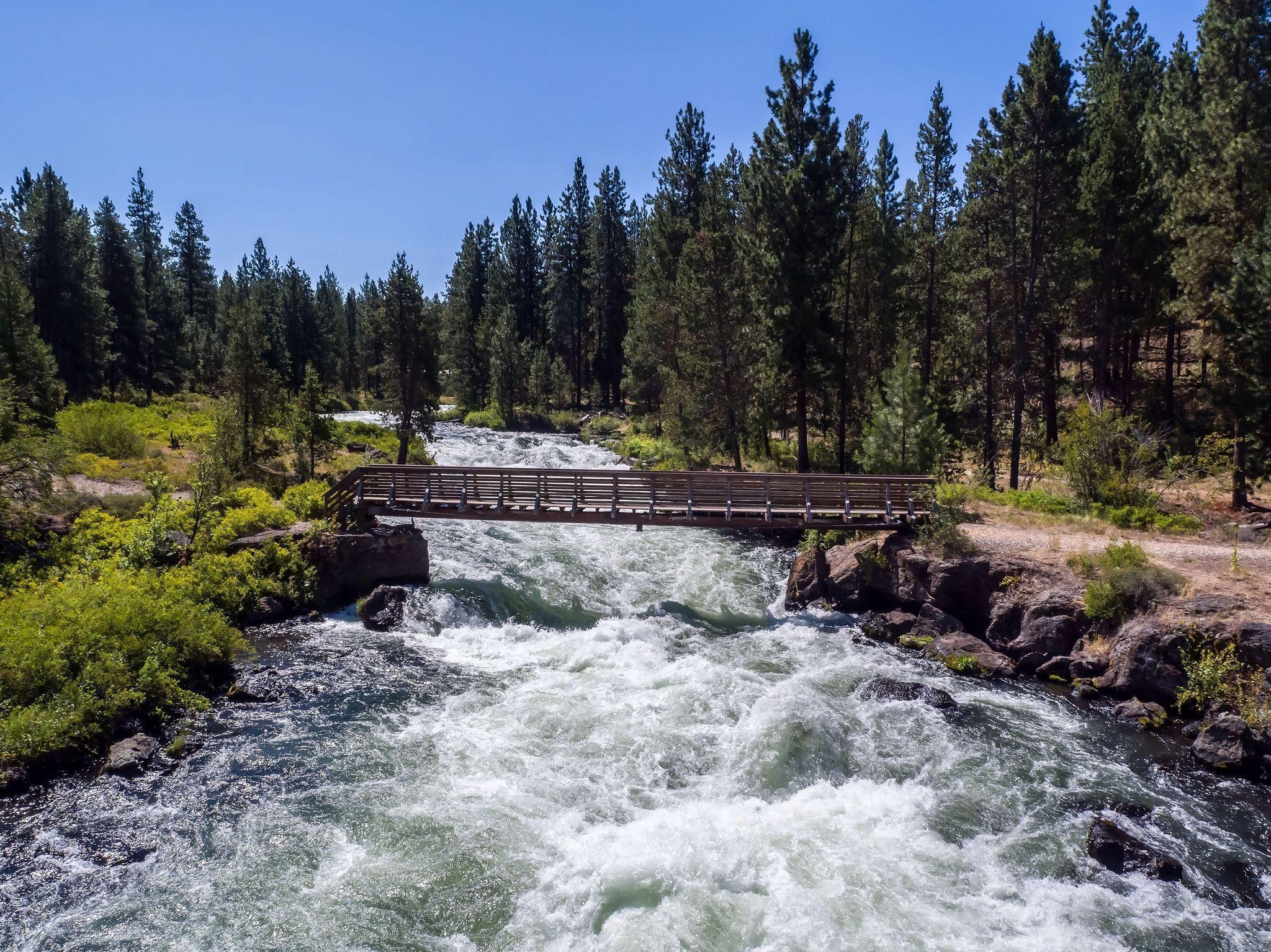 14171 Whitewater Loop La Pine, OR 97739 - Photo 11 of 16 Pringle Falls Bridge