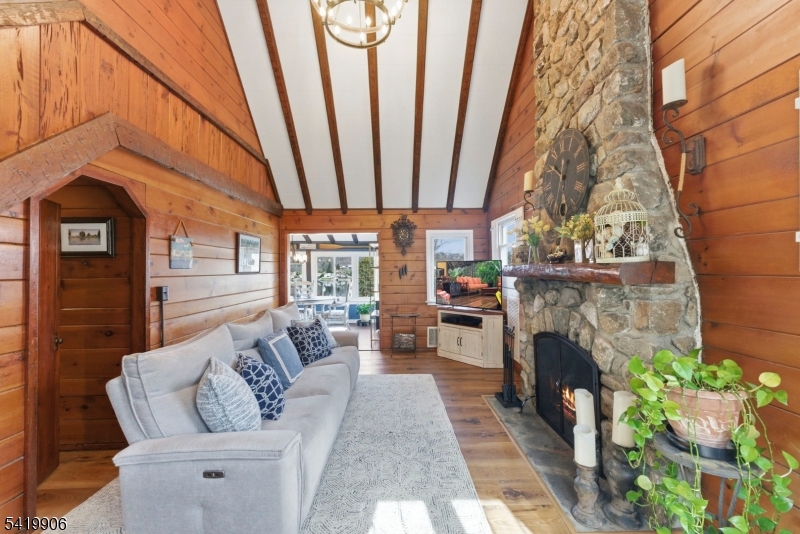 270 Springbrook Trail Sparta, NJ 07871 - Photo 13 of 48