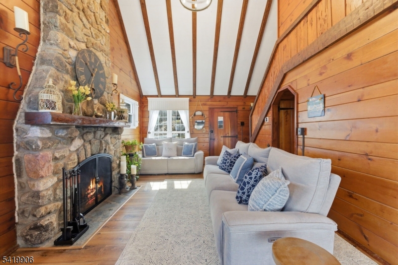 270 Springbrook Trail Sparta, NJ 07871 - Photo 14 of 48