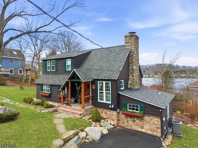 270 Springbrook Trail Sparta, NJ 07871 - Photo 2 of 48