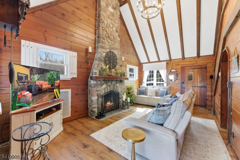 270 Springbrook Trail Sparta, NJ 07871 - Photo 10 of 48