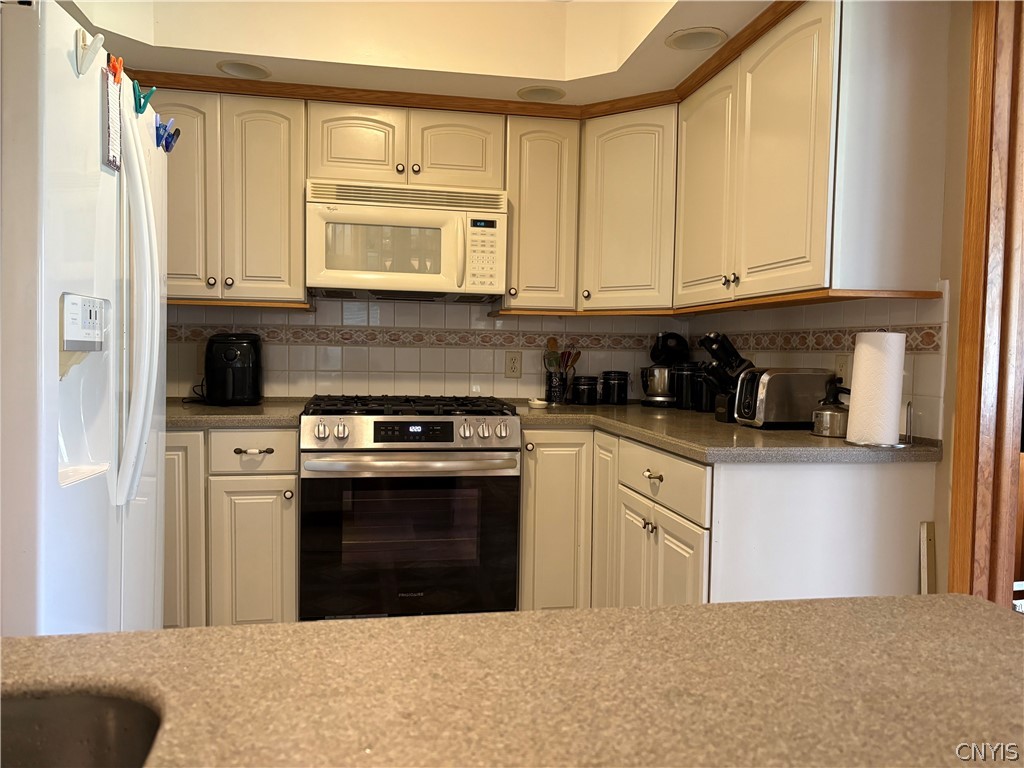 36 State Street Tully, NY 13159 - Photo 14 of 45