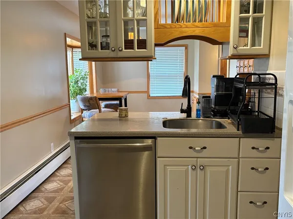 $274,900 | 36 State Street, Tully, NY 13159