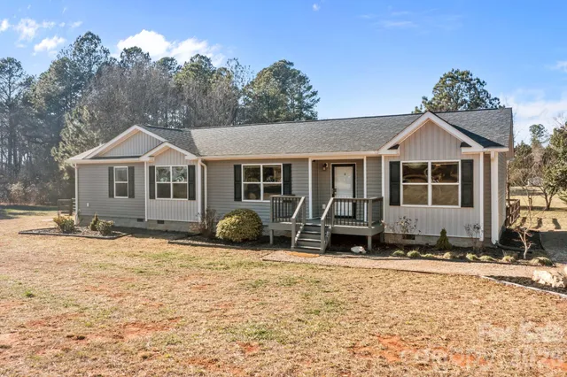 $370,000 | 1299 Mt Ulla Highway, Mooresville, NC 28115