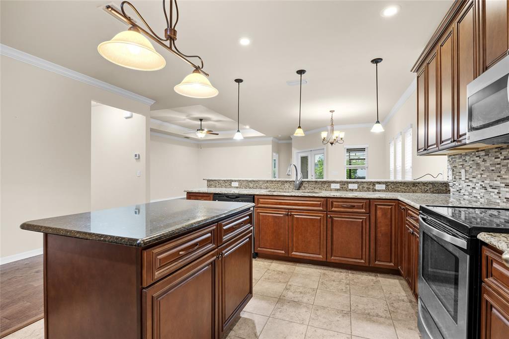9881 Northwest 16th Road Gainesville, FL 32606 - Photo 16 of 33 Kitchen