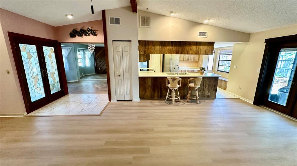 1670 Monterey Drive Clearwater, FL 33756 - Photo 4 of 20