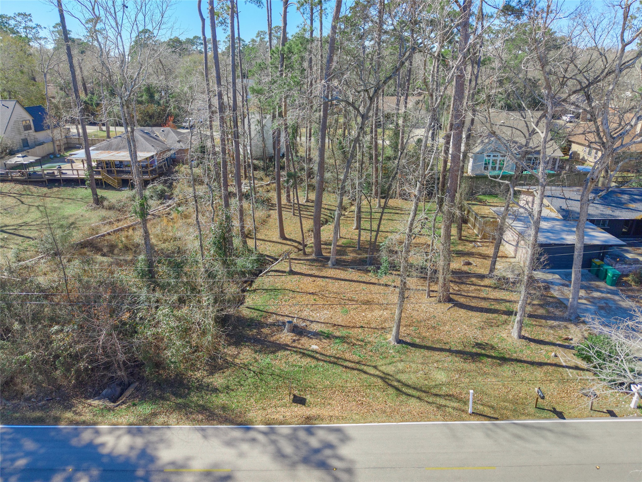 86 Hanover Lane Conroe, TX 77304 - Photo 5 of 40