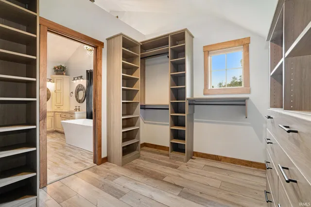 $875,000 | 51044 Spotted Eagle Drive, Elkhart, IN 46514