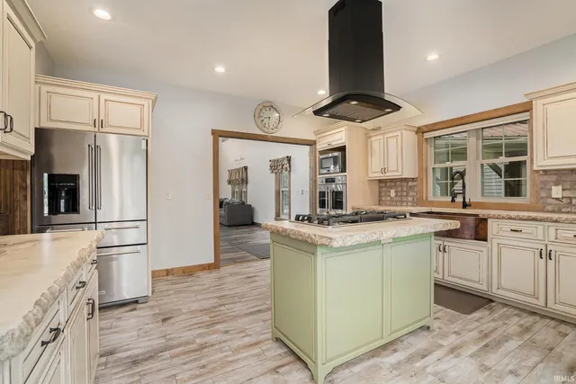 $875,000 | 51044 Spotted Eagle Drive, Elkhart, IN 46514