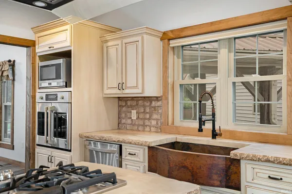 $875,000 | 51044 Spotted Eagle Drive, Elkhart, IN 46514