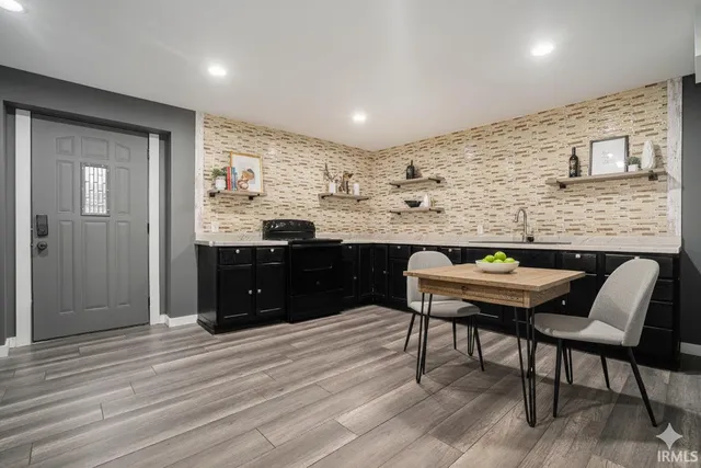 $875,000 | 51044 Spotted Eagle Drive, Elkhart, IN 46514