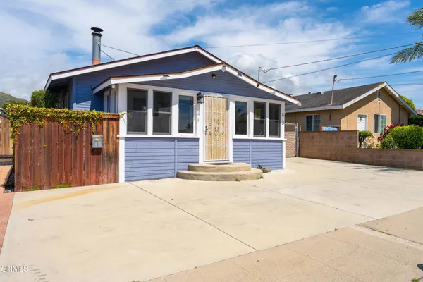 $999,999 | 1813 Ocean Avenue, Ventura, CA 93001