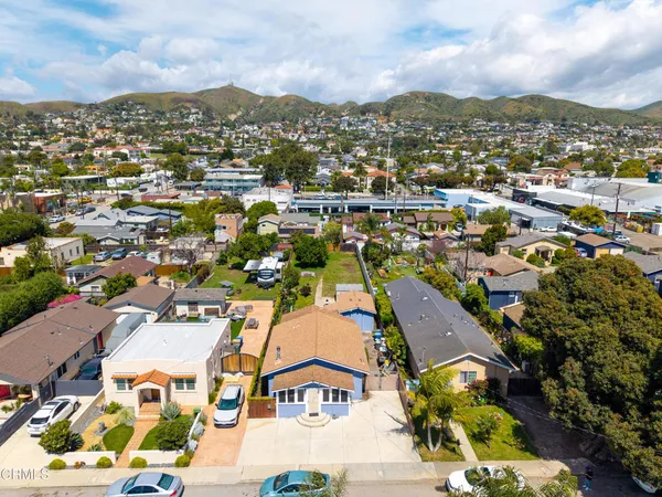 $999,999 | 1813 Ocean Avenue, Ventura, CA 93001