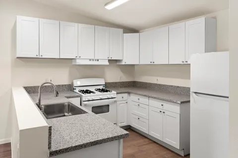 $575,000 | 66915 Vista Place, Desert Hot Springs, CA 92240