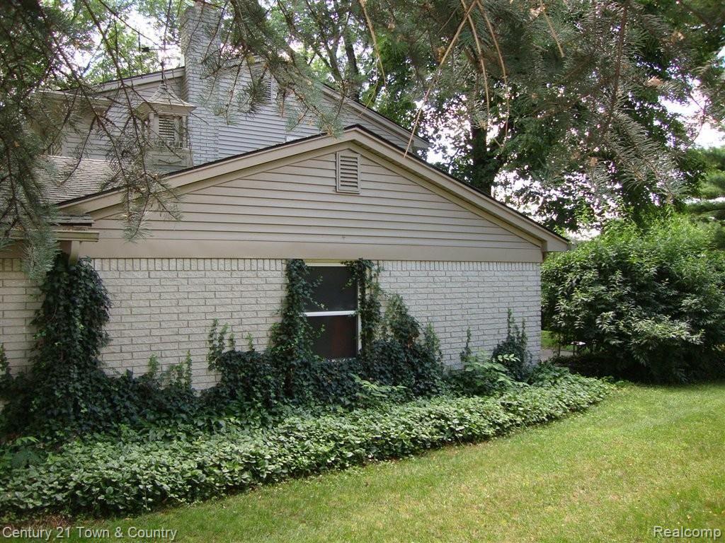781 Cobblestone Drive Rochester, MI 48309 - Photo 3 of 47 DSC01055.JPG