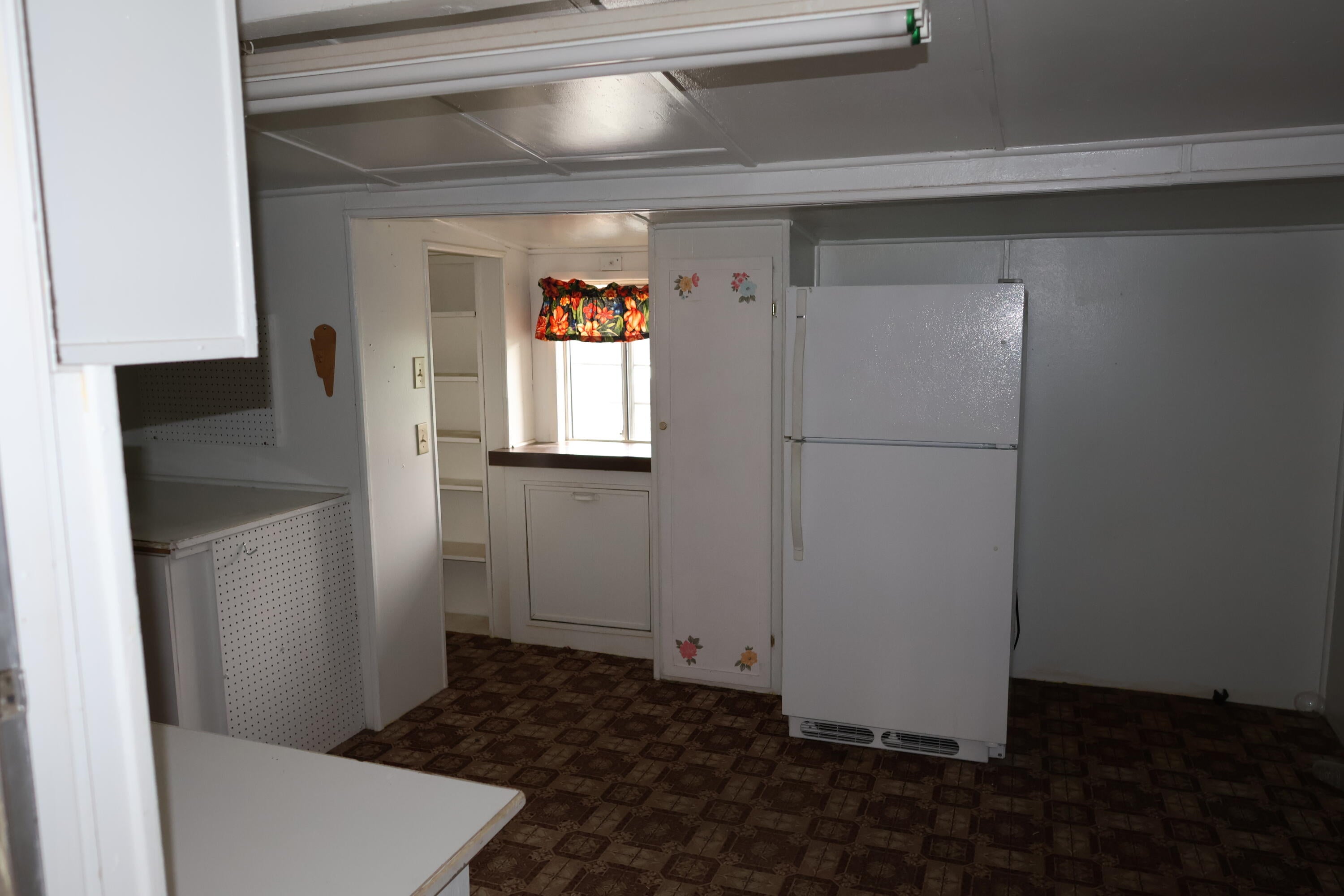 147354 Bills Road Gilchrist, OR 97737 - Photo 25 of 42 IMG_0273