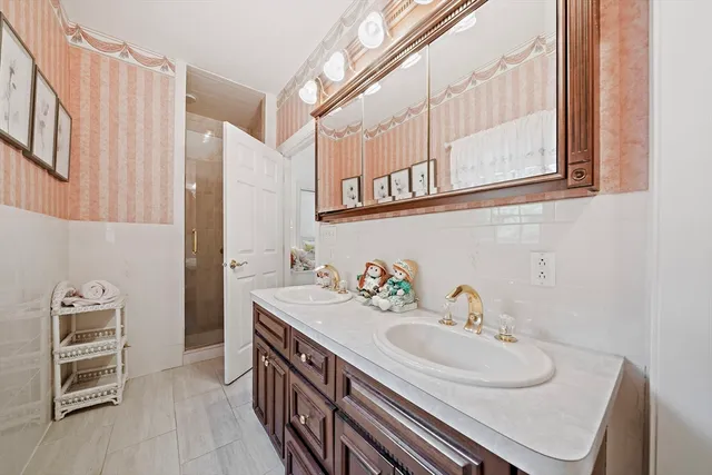 $949,900 | 11 Forest Lane, Unit 11, Scituate, MA 02066