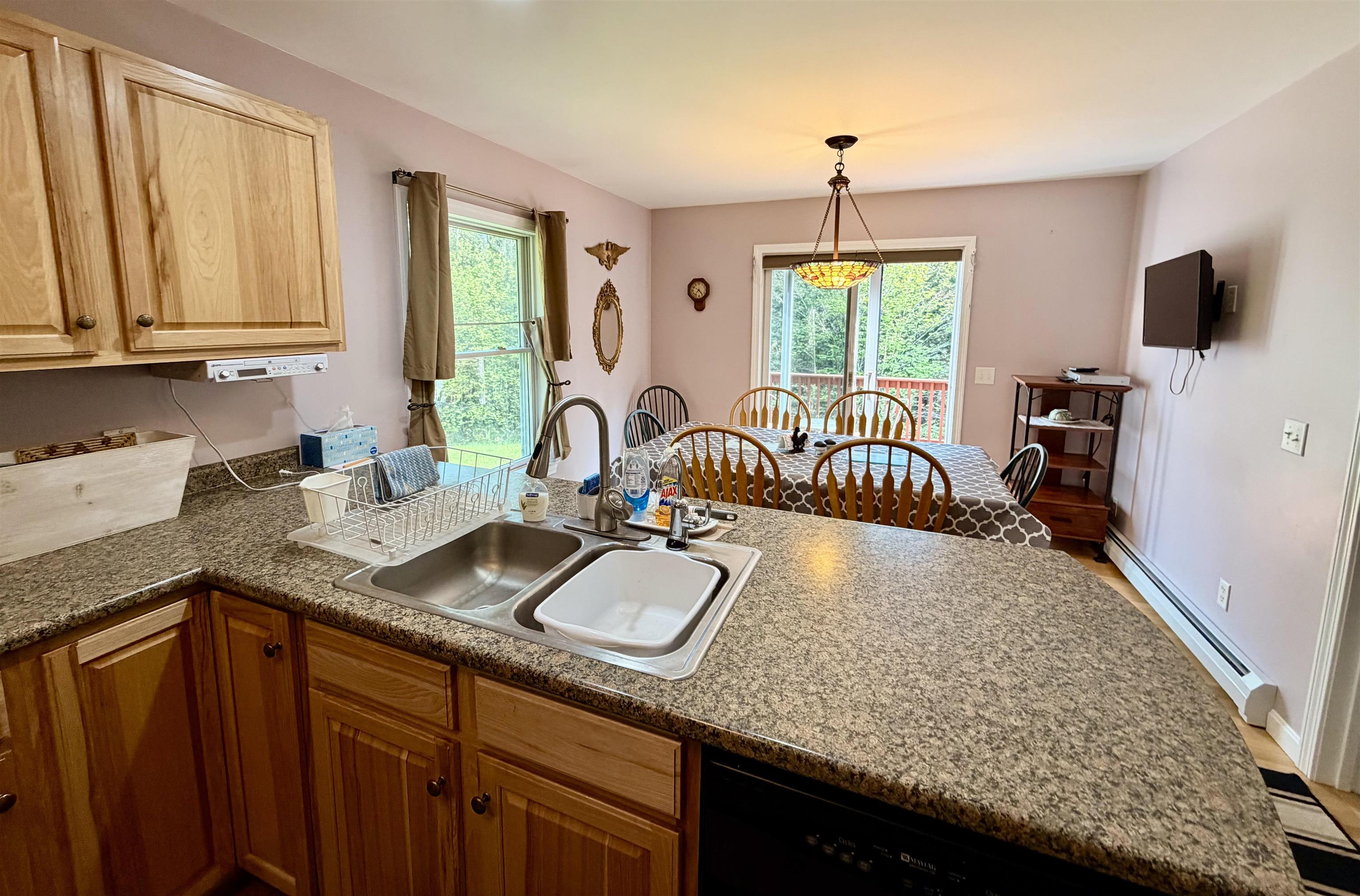 52 Ruth Way Wilmington, VT 05363 - Photo 13 of 59