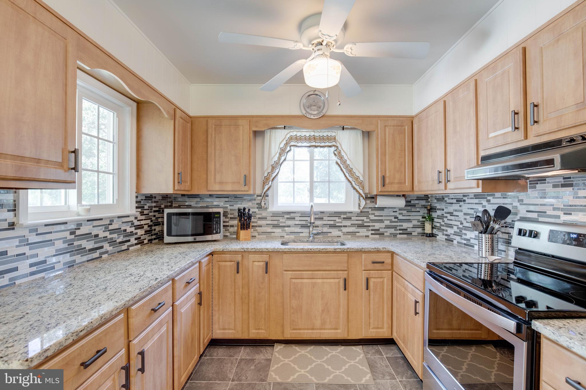 817 Lucky Road Severn, MD 21144 - Photo 9 of 31 Gallery Image 9