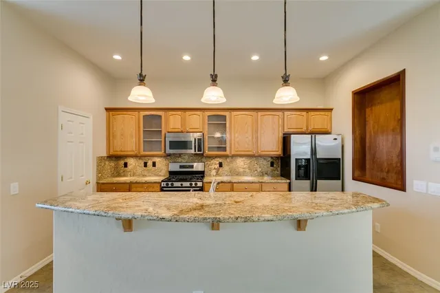 $3,800 | 20 Hunt Valley Trail, Henderson, NV 89052