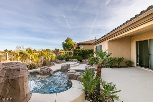 $3,500 | 20 Hunt Valley Trail, Henderson, NV 89052