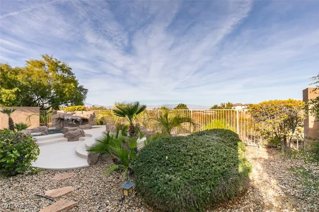 $3,800 | 20 Hunt Valley Trail, Henderson, NV 89052