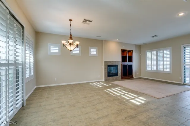 $3,800 | 20 Hunt Valley Trail, Henderson, NV 89052