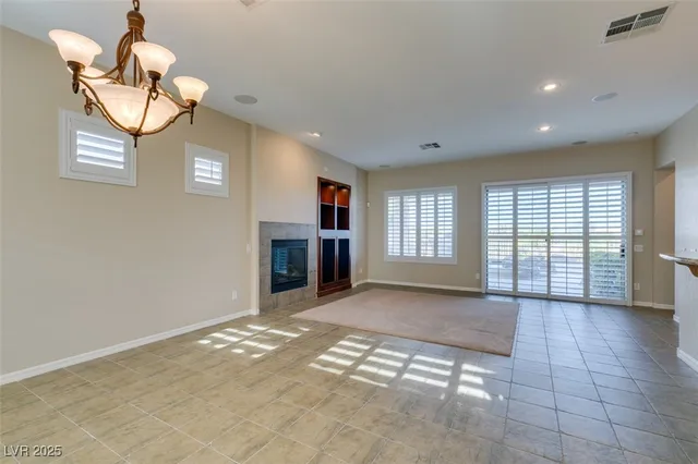 $3,800 | 20 Hunt Valley Trail, Henderson, NV 89052