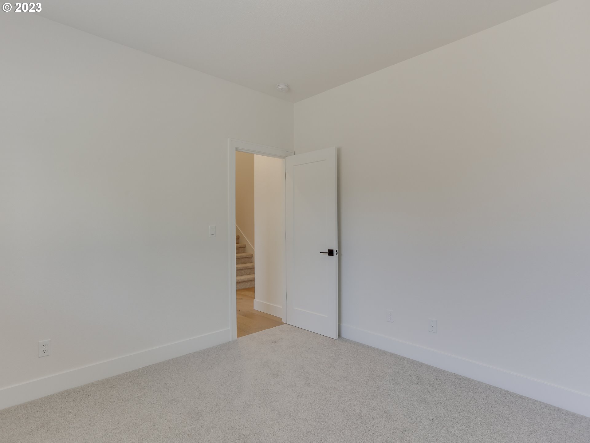 7518 Southeast Roots Road Milwaukie, OR 97267 - Photo 26 of 48 Gallery Image 26