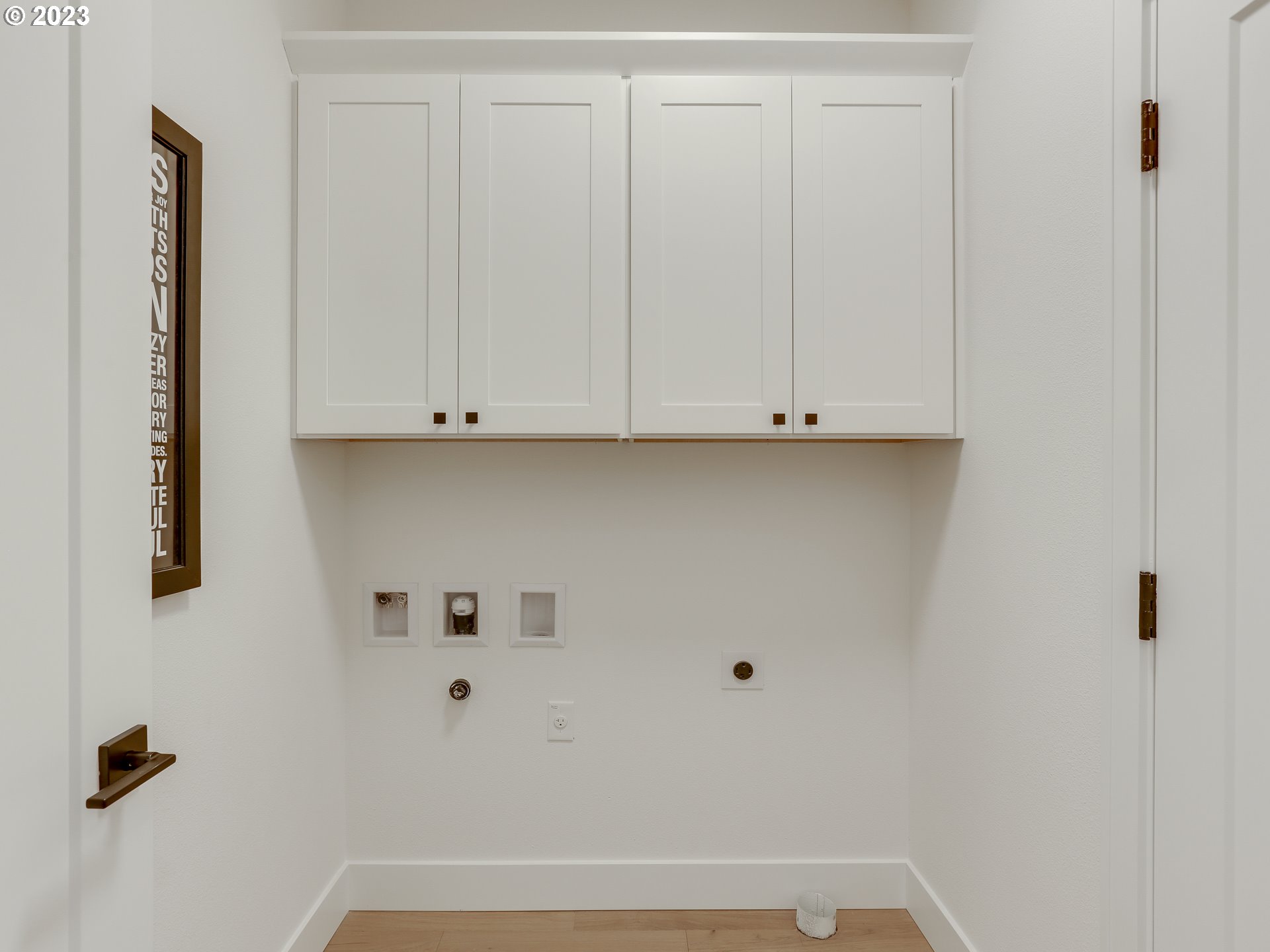 7518 Southeast Roots Road Milwaukie, OR 97267 - Photo 8 of 48 Gallery Image 8