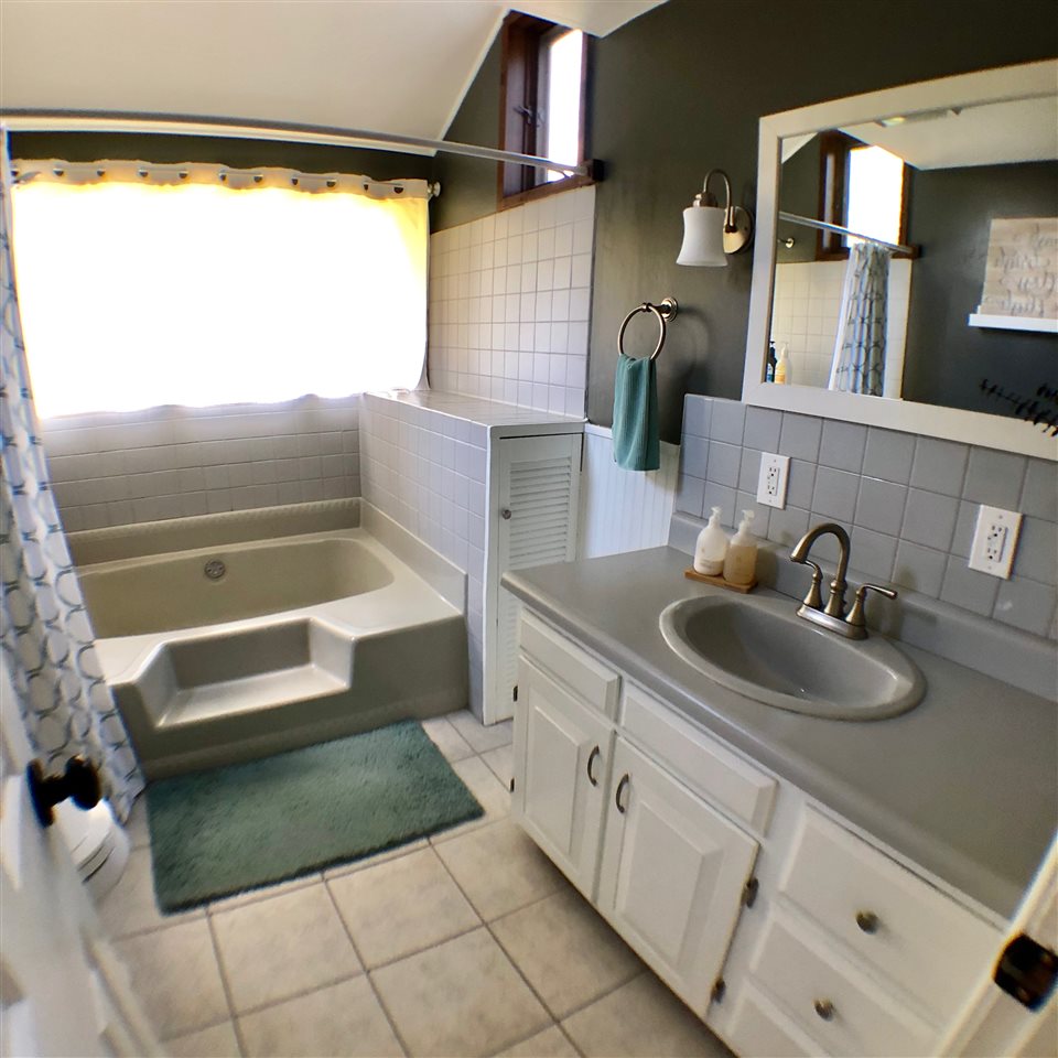 41 Hoit Road Concord, NH 03301 - Photo 17 of 37 Gallery Image 17