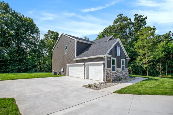 $545,000 | 15250 Alister MacKenzie Avenue, Augusta, MI 49012