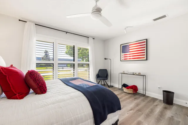 $940,000 | 2831 Southeast Fairway West, Stuart, FL 34997