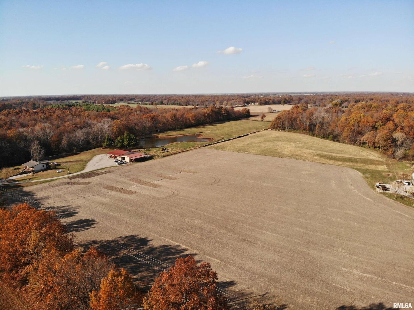 7003 River Road Iuka, IL 62849 - Photo 32 of 50