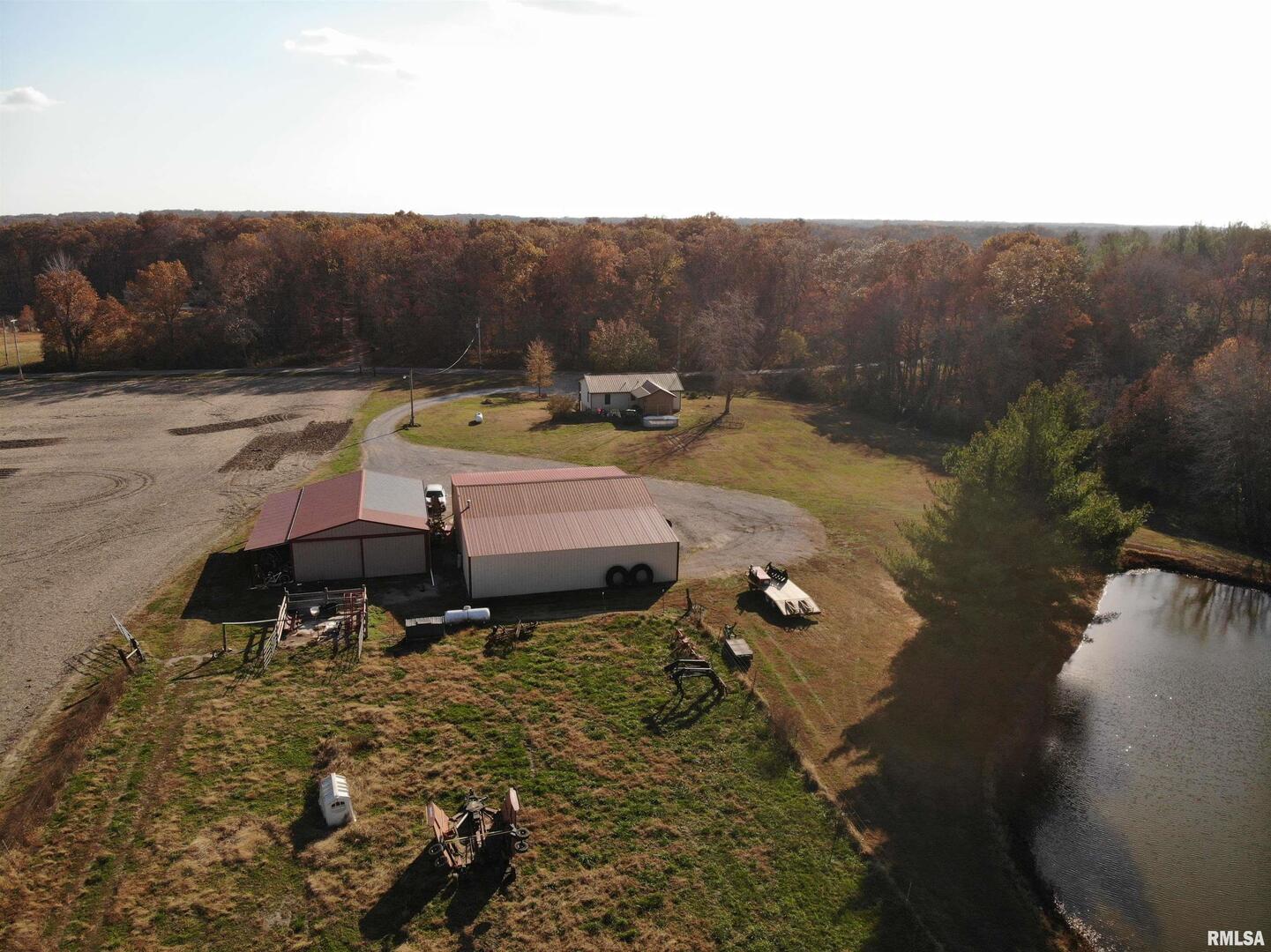 7003 River Road Iuka, IL 62849 - Photo 39 of 50