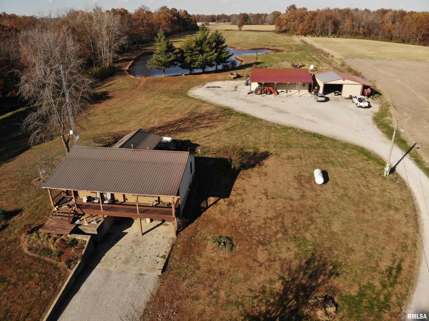 7003 River Road Iuka, IL 62849 - Photo 41 of 50