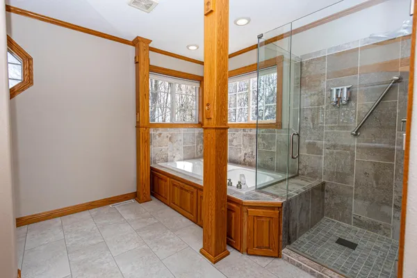 $799,000 | 1966 Liberty Road Northeast, Alexandria, MN 56308