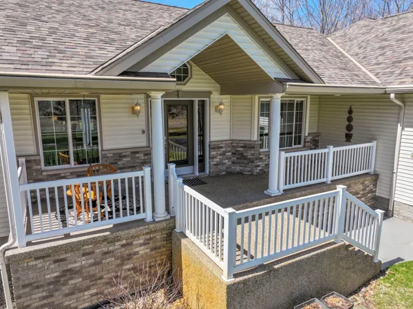 $799,000 | 1966 Liberty Road Northeast, Alexandria, MN 56308