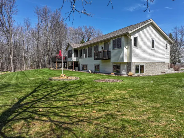 $799,000 | 1966 Liberty Road Northeast, Alexandria, MN 56308