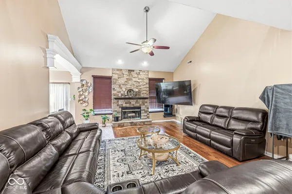 $460,000 | 979 Glenmore Trail, Brownsburg, IN 46112