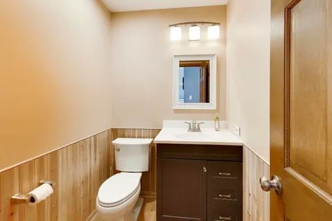 $510,000 | 850 Tartans Drive, West Dundee, IL 60118