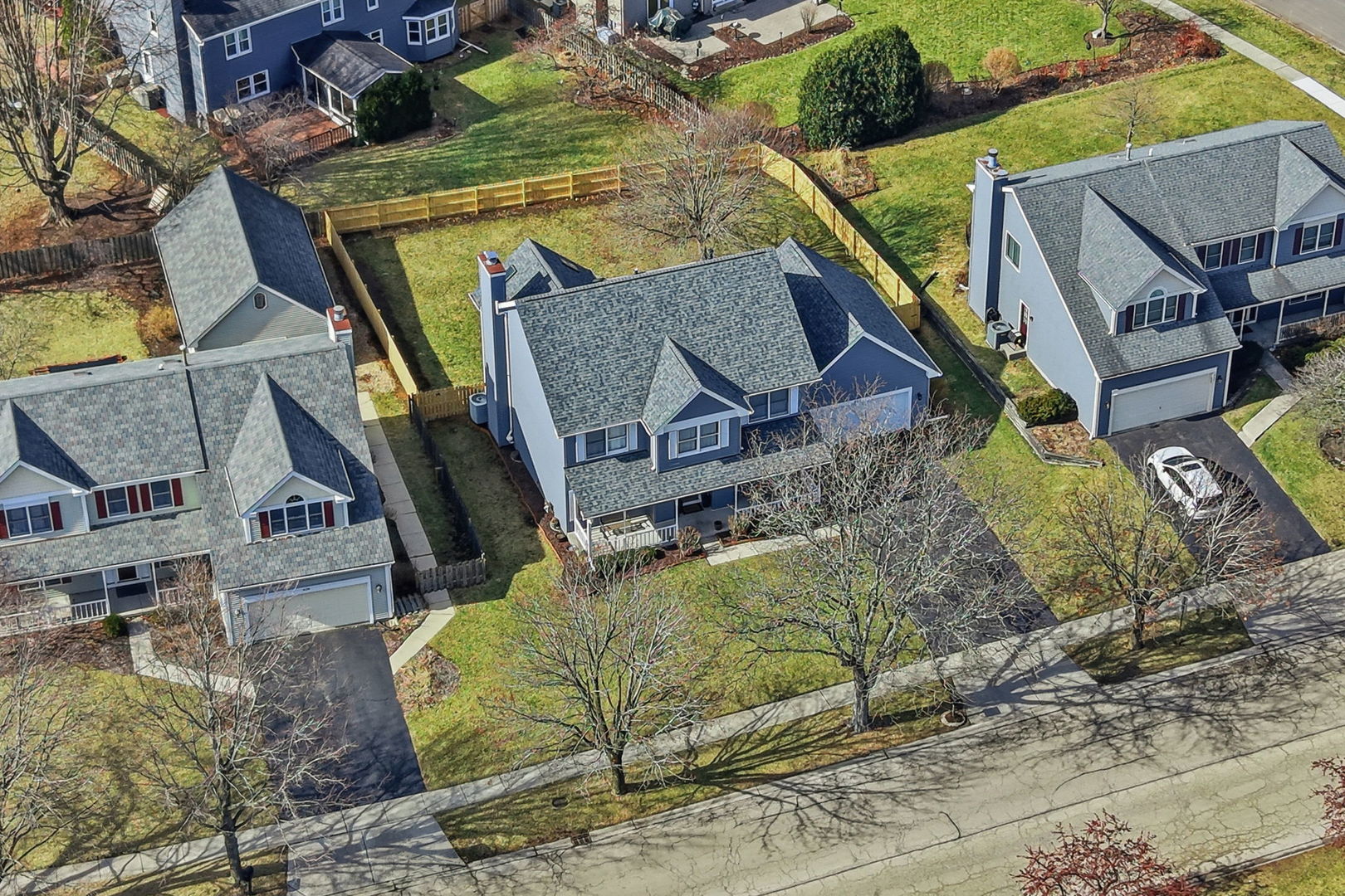 850 Tartans Drive West Dundee, IL 60118 - Photo 47 of 49 a aerial view of a house with a yard